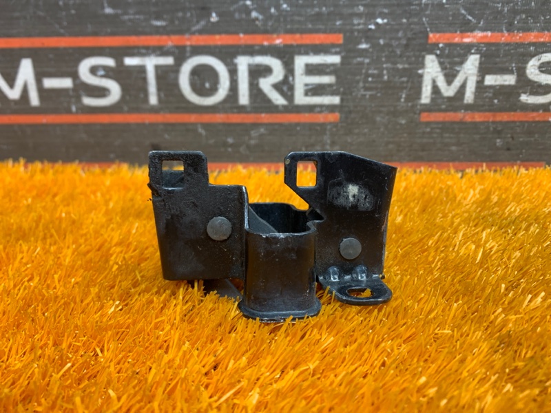 замок капота, 300 рублей, Красноярск