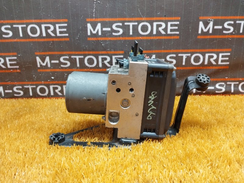 Блок ABS, 3460 рублей, Красноярск