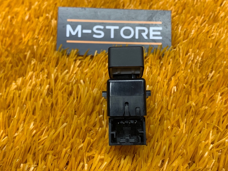 Кнопка центрального замка, 100 рублей, Красноярск