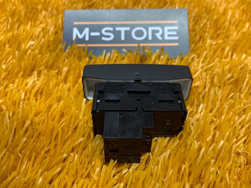 Кнопка центрального замка, 100 рублей, Красноярск