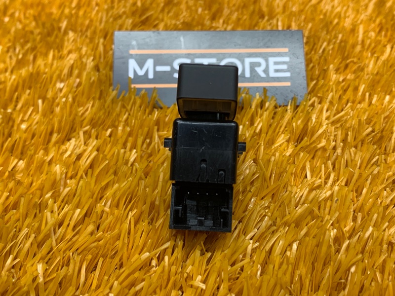 Кнопка центрального замка, 100 рублей, Красноярск