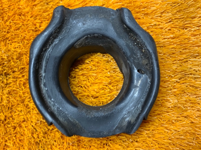 опора пружины, 210 рублей, Красноярск