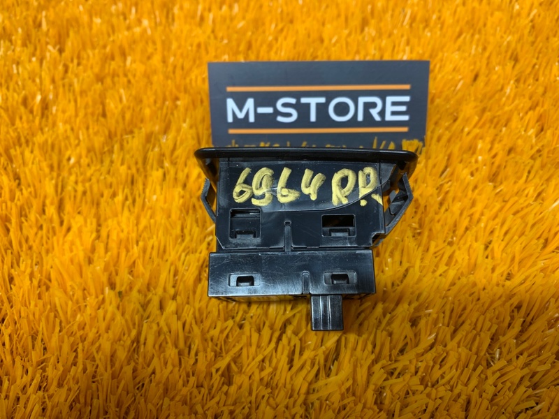 кнопка стеклоподъемника, 200 рублей, Красноярск