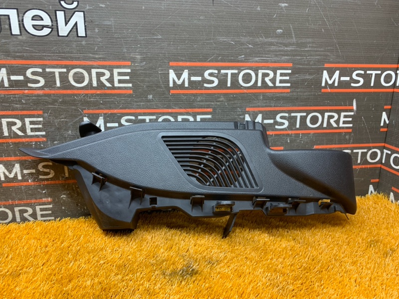 обшивка багажника, 790 рублей, Красноярск