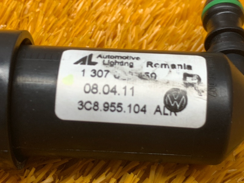 Форсунка омывателя фары, 2140 рублей, Красноярск