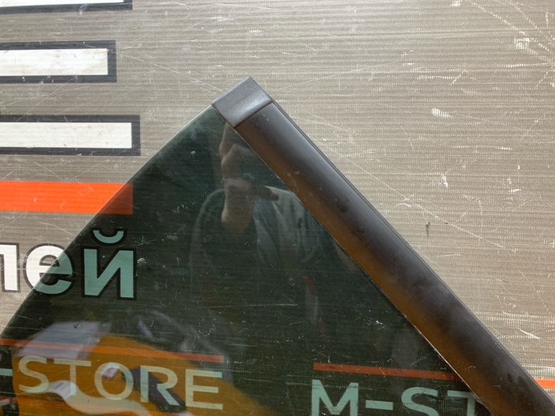 Стекло боковое, 2540 рублей, Красноярск