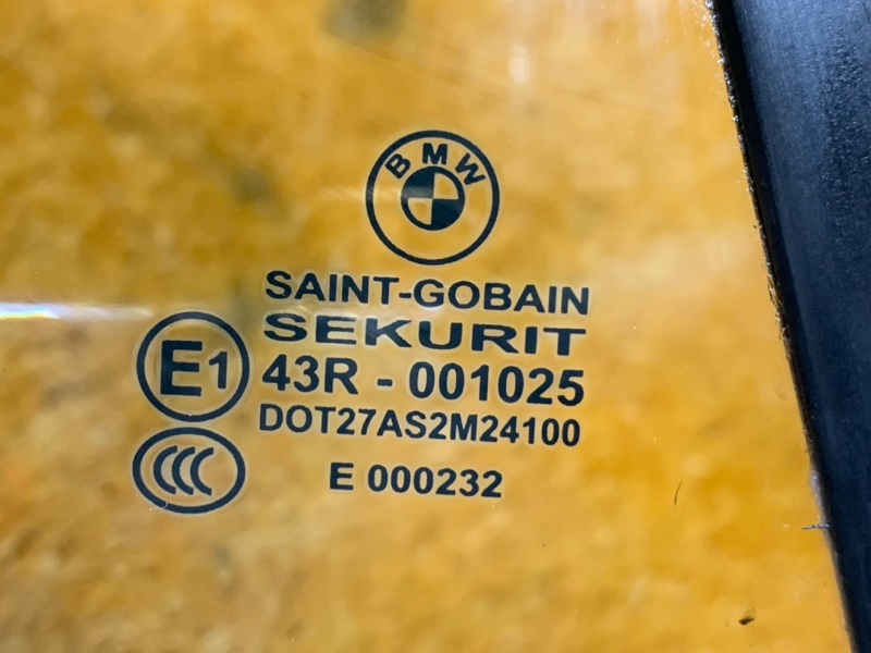 Стекло боковое, 2540 рублей, Красноярск