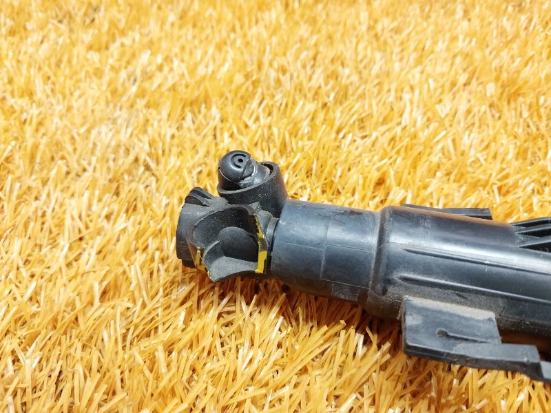 Форсунка омывателя фары, 500 рублей, Красноярск