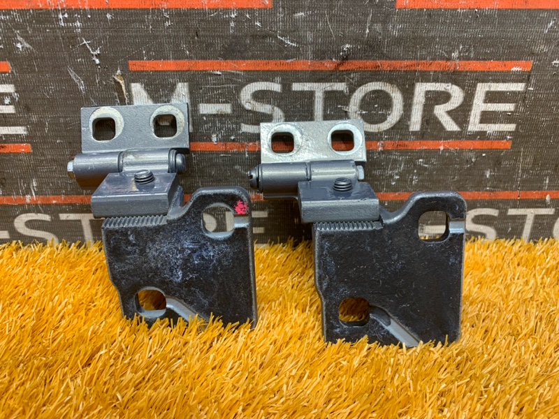 петля двери, 670 рублей, Красноярск