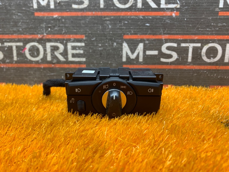 Переключатель света фар, 1000 рублей, Красноярск