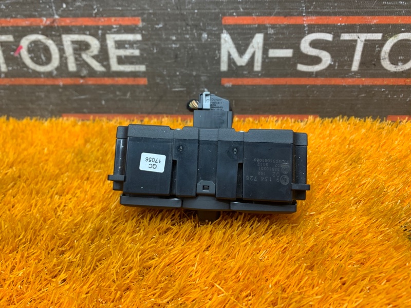 Переключатель света фар, 1000 рублей, Красноярск