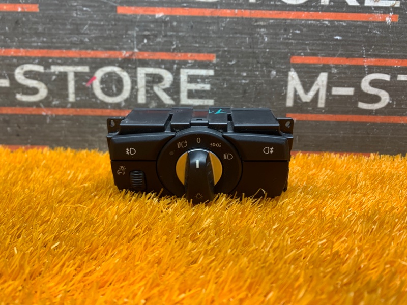 Переключатель света фар, 1000 рублей, Красноярск