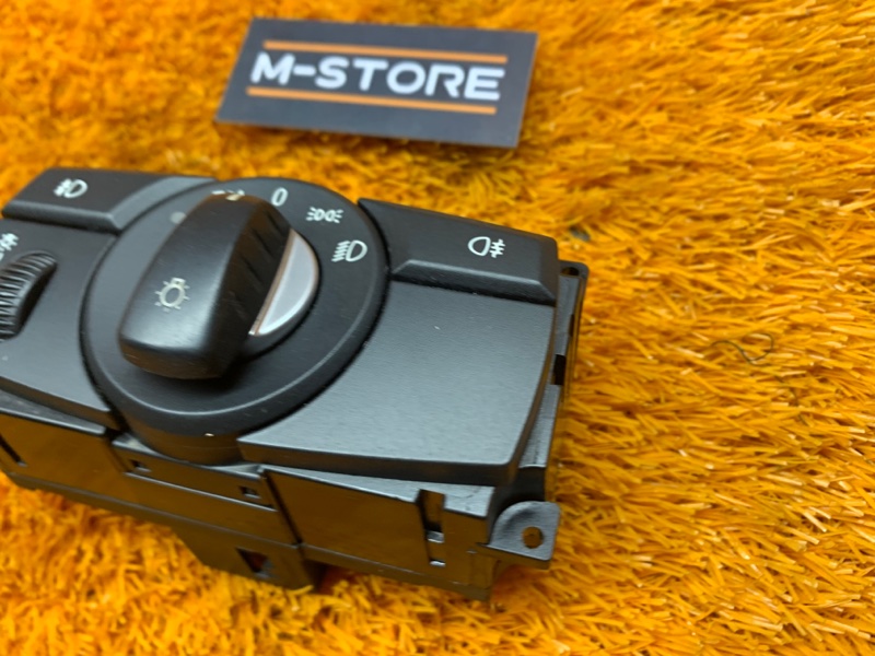 Переключатель света фар, 1000 рублей, Красноярск