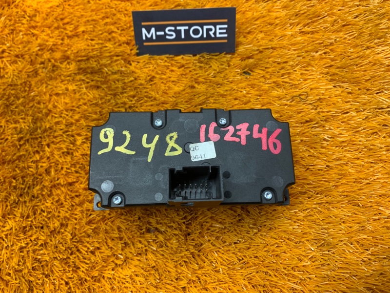 Переключатель света фар, 1000 рублей, Красноярск