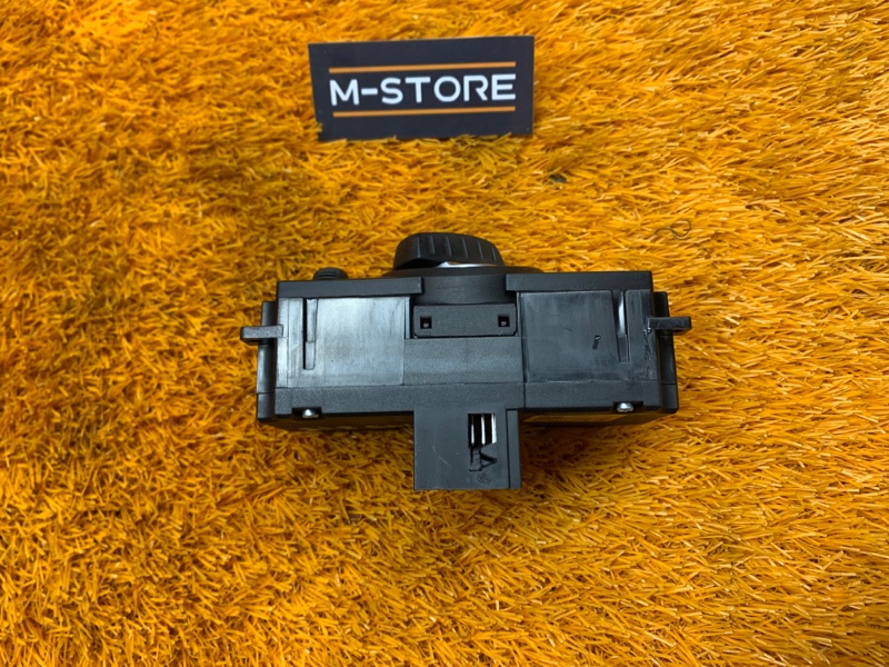 Переключатель света фар, 1000 рублей, Красноярск