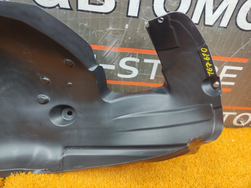 подкрылок, 600 рублей, Красноярск