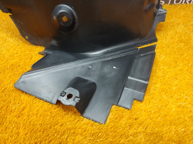 подкрылок, 1200 рублей, Красноярск