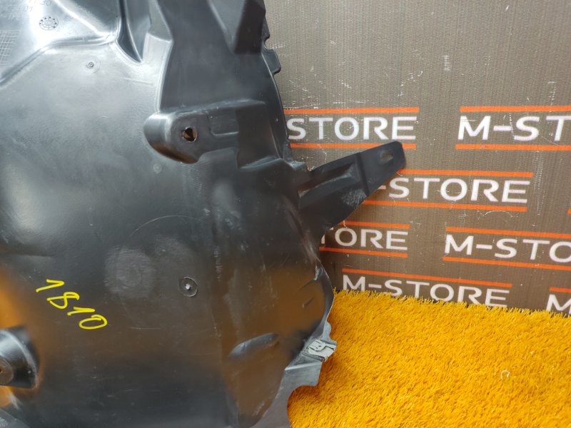 подкрылок, 1200 рублей, Красноярск