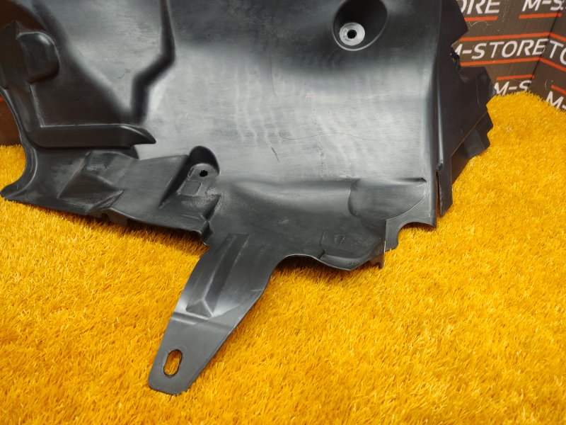 подкрылок, 1200 рублей, Красноярск