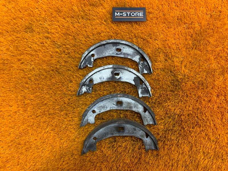 Колодки ручника, 500 рублей, Красноярск