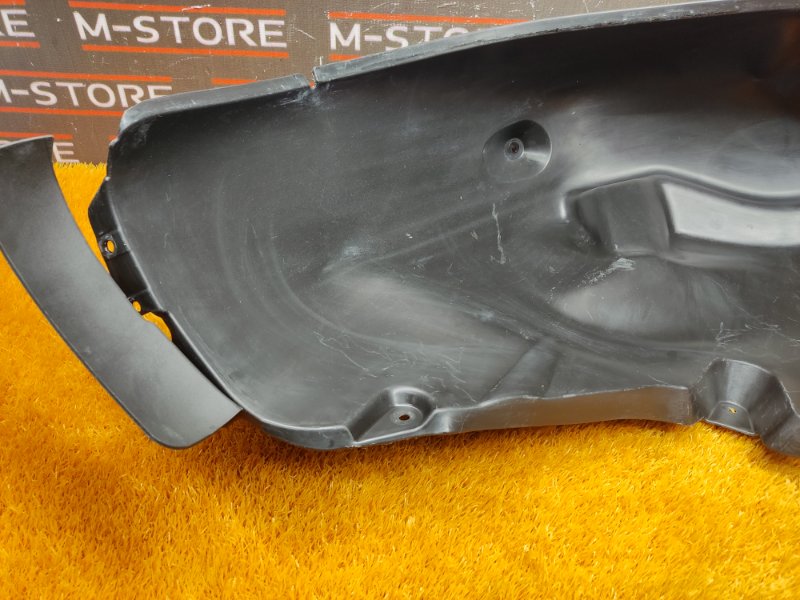 подкрылок, 1000 рублей, Красноярск