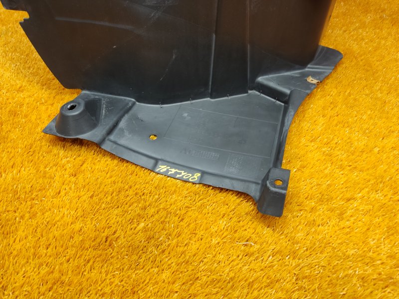 подкрылок, 900 рублей, Красноярск