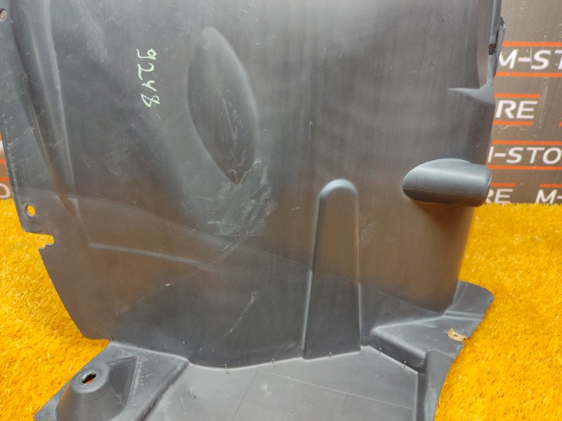 подкрылок, 900 рублей, Красноярск