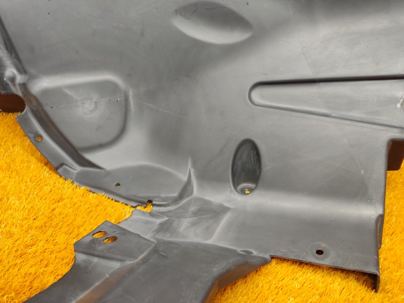 подкрылок, 900 рублей, Красноярск