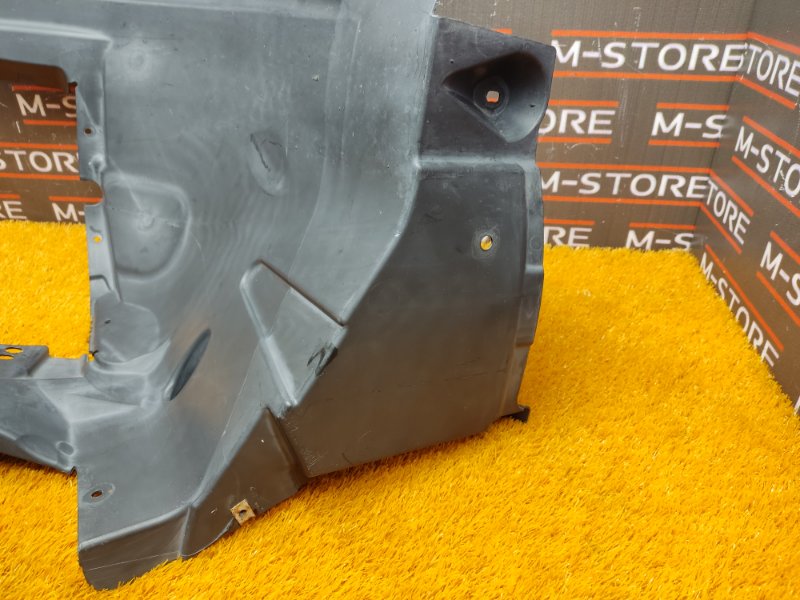 подкрылок, 900 рублей, Красноярск