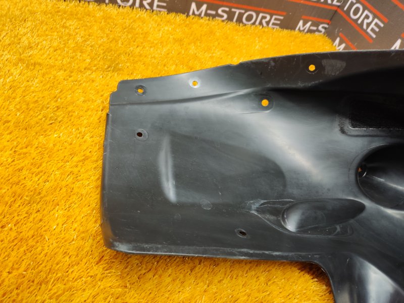 подкрылок, 450 рублей, Красноярск