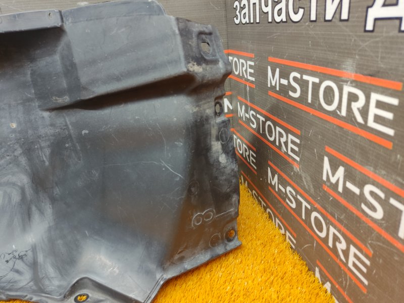 подкрылок, 500 рублей, Красноярск