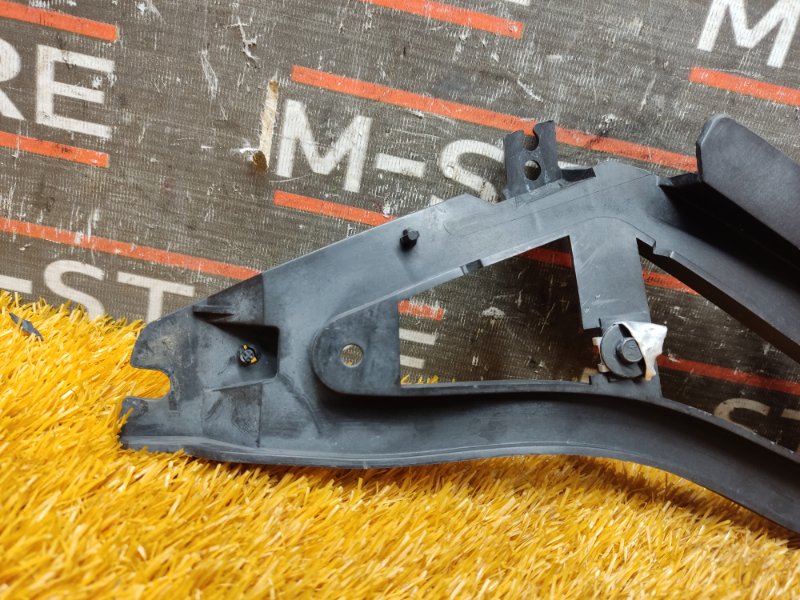 крепление бампера, 340 рублей, Красноярск