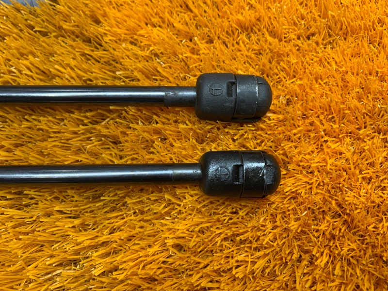 амортизатор капота, 1400 рублей, Красноярск