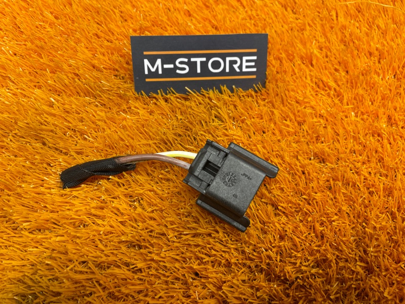 Разъём противотуманной фары, 350 рублей, Красноярск