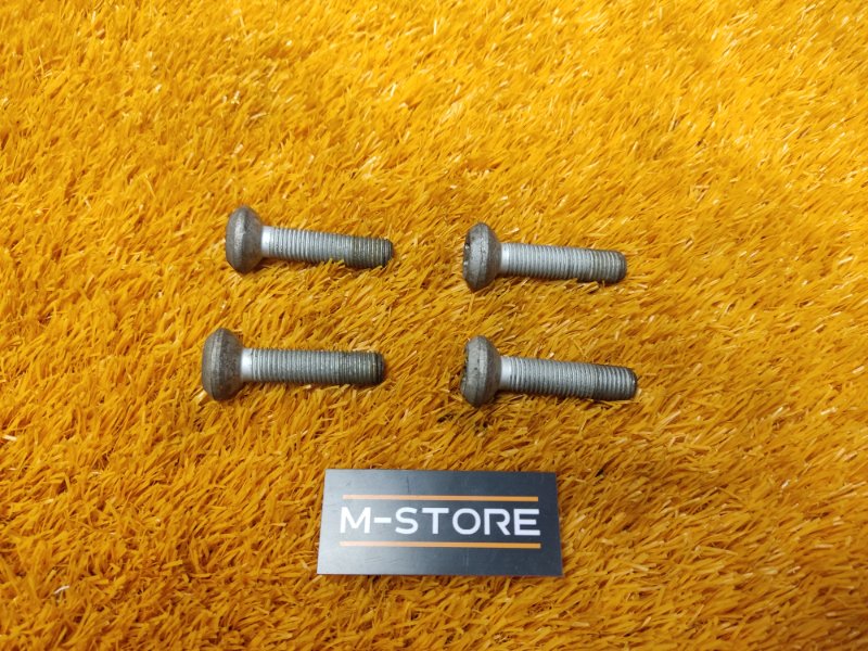 болт ступичный, 290 рублей, Красноярск