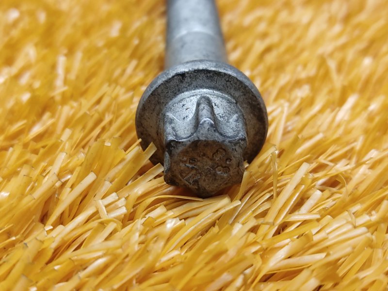 болт подвески, 70 рублей, Красноярск