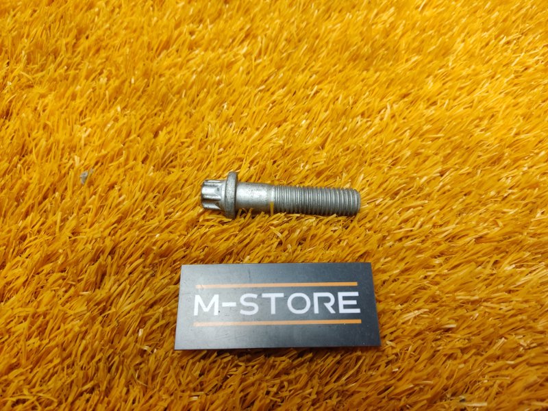 болт подвески, 60 рублей, Красноярск