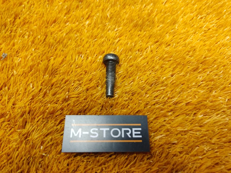 болт подвески, 50 рублей, Красноярск