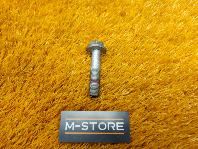 болт подвески, 50 рублей, Красноярск