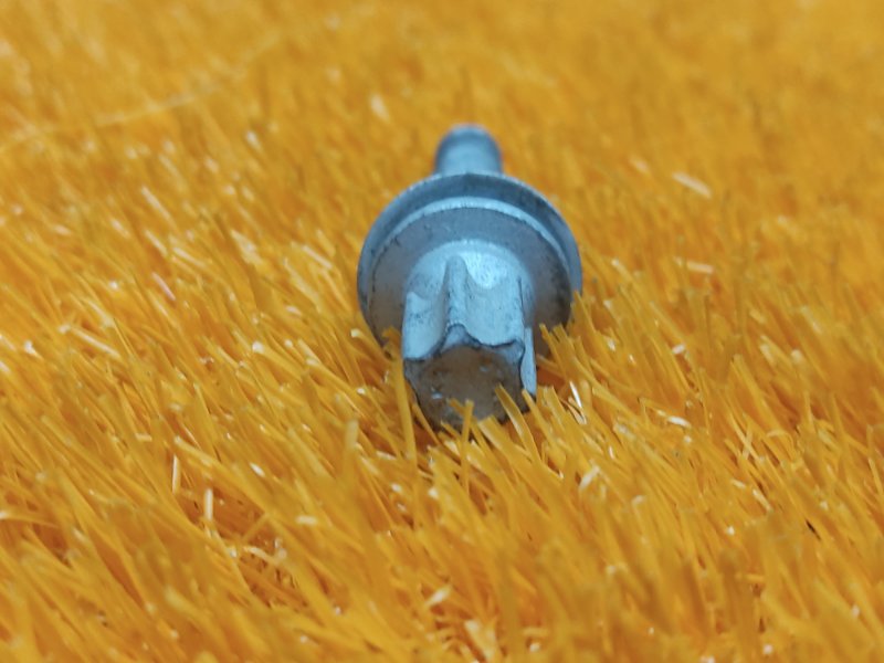 болт подвески, 60 рублей, Красноярск