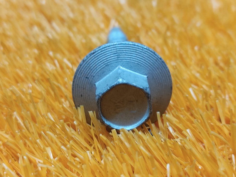 болт подвески, 60 рублей, Красноярск