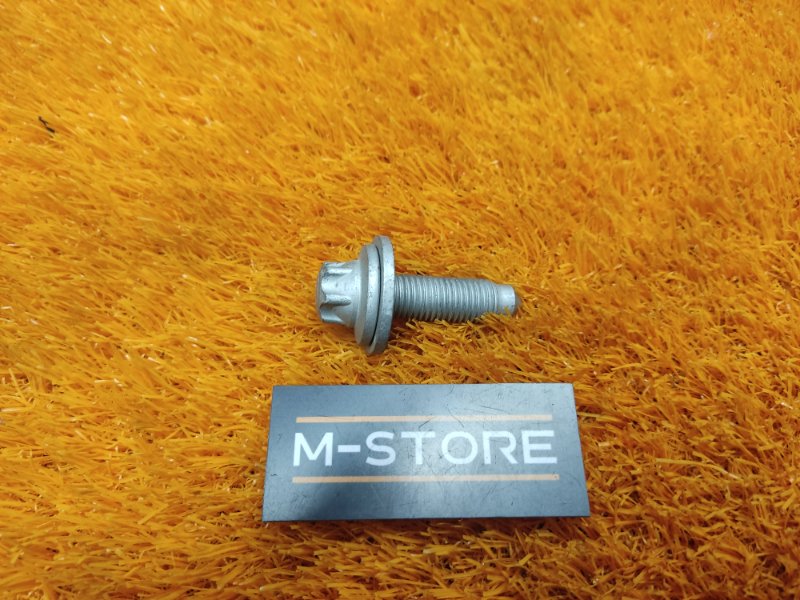 болт подвески, 50 рублей, Красноярск