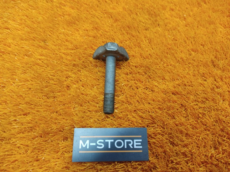 болт подвески, 60 рублей, Красноярск