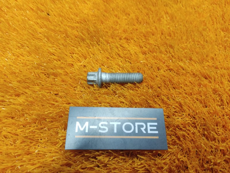 болт подвески, 50 рублей, Красноярск