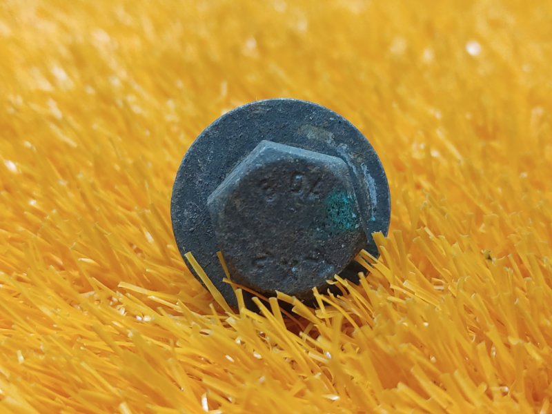 болт подвески, 50 рублей, Красноярск