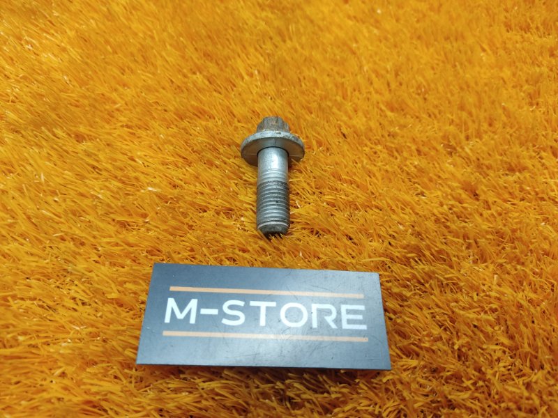 болт подвески, 50 рублей, Красноярск