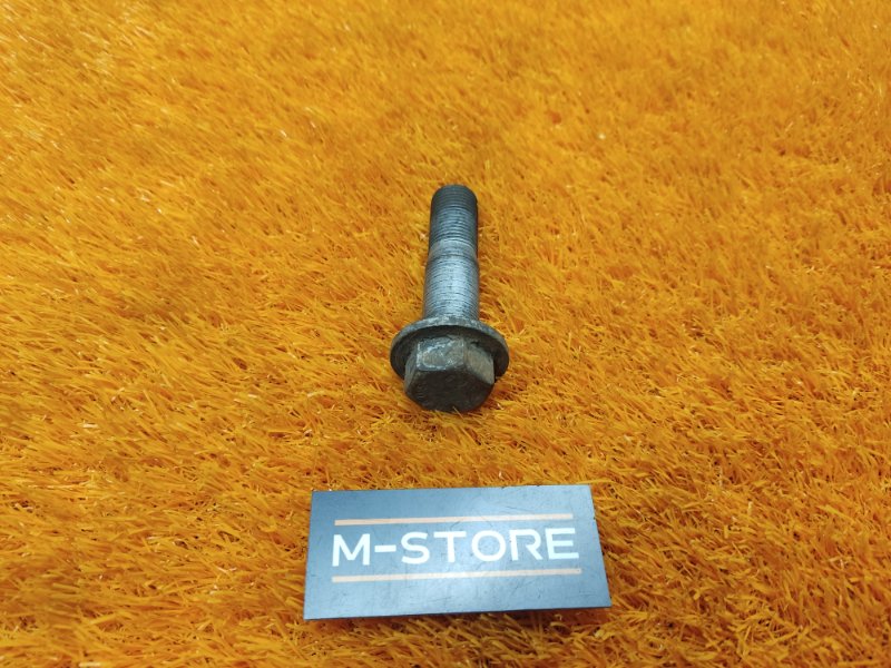 болт подвески, 50 рублей, Красноярск