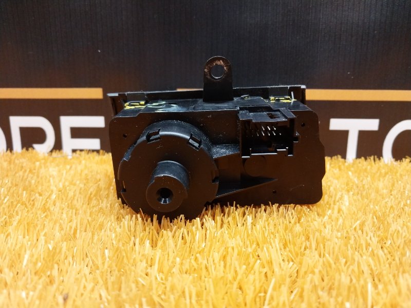 Переключатель света фар, 300 рублей, Красноярск