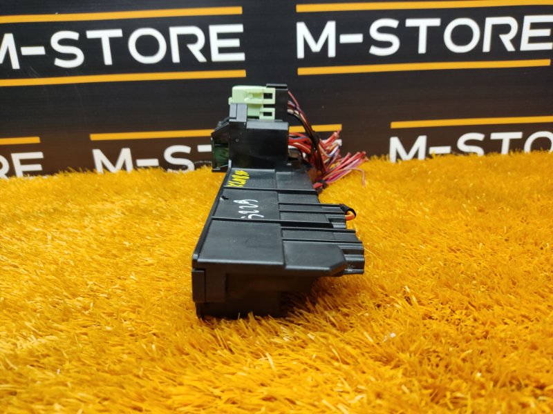 блок предохранителей, 400 рублей, Красноярск