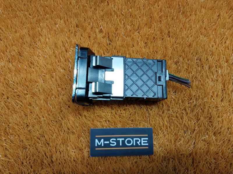 Кнопка стояночного тормоза, 670 рублей, Красноярск